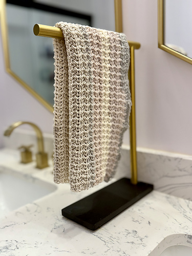 Easy Peasy Hand Towel