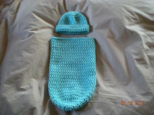 Preemie Cuddler & Matching Hat photo 1