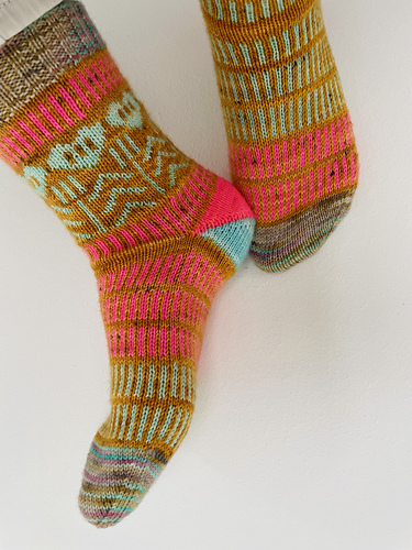 Be Different Socks photo 2