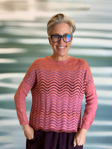 ウェーブパターンニットトップス / Wave Pattern Knit Tops Venus Top Pattern | Wool and the Gang
