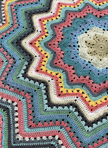 6-Day Superstar Blanket - Betty McKnit