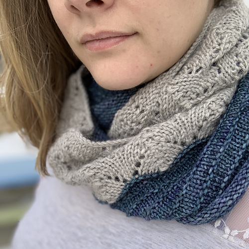 Vex Hearts Percy Cowl - Sabrina Thomson