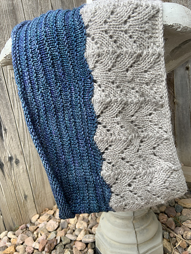 Vex Hearts Percy Cowl - Sabrina Thomson