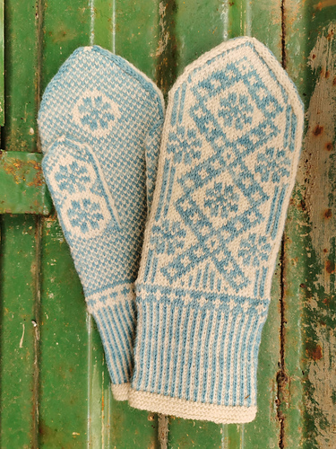 LL (Latvisk lidenskap) votter - Tesha