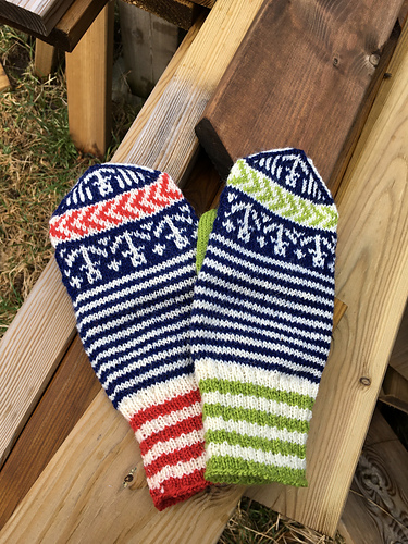 Styrbord og babord votter - Lisa Marie Kristiansen