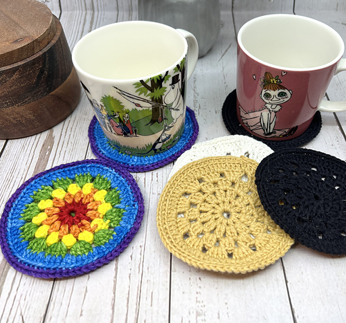 Bittas Glassbrikker - Bitta Mikkelborg