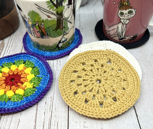 Bittas Glassbrikker - Bitta Mikkelborg