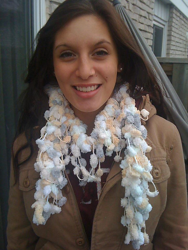 1 skein Pom-Pom Scarf photo 2