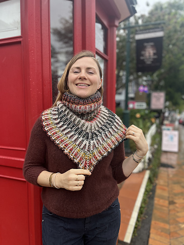 Earthshades Cowl (Bulky)
