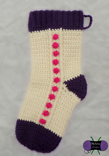 Ravelry: Snowbobbles Christmas Stocking pattern by Sonya Blackstone