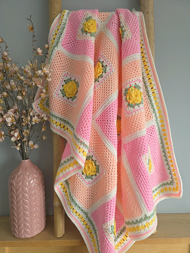 Buttercup Rose Garden Blanket