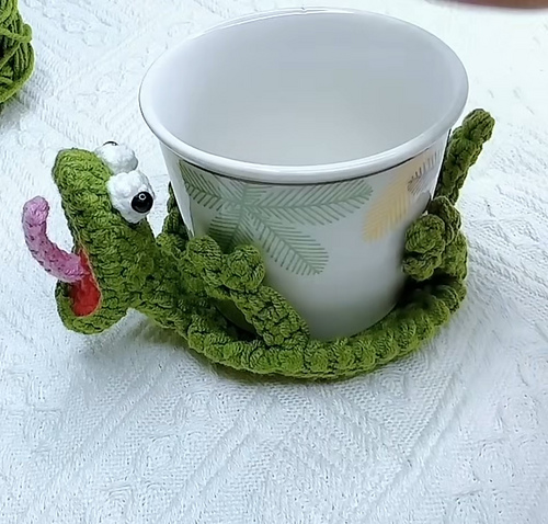 Flip-Up Lizard Coaster