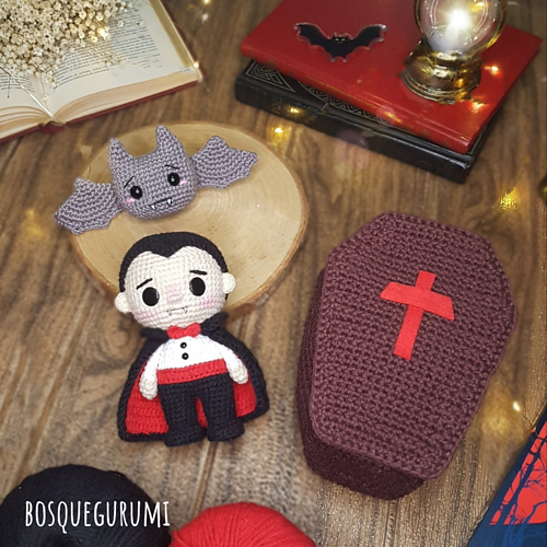 Dracula amigurumi - Paola F. Sousa