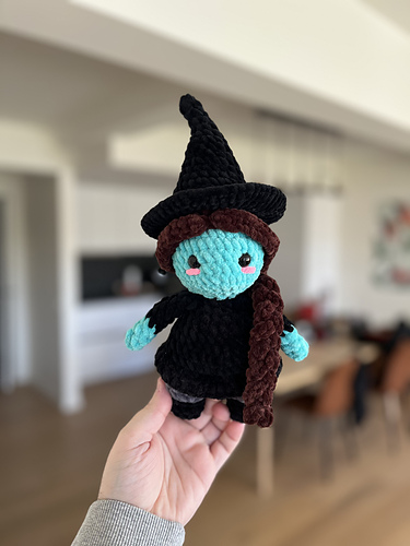 Green Witch photo 3