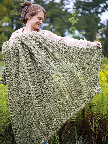 Ravelry: Multitude Blanket pattern by Brianna Iaropoli