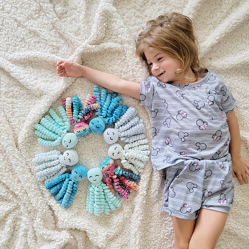Rowen NICU-octopus - But First, Crochet