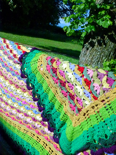 Irish Wave Baby Afghan & Scarf photo 6