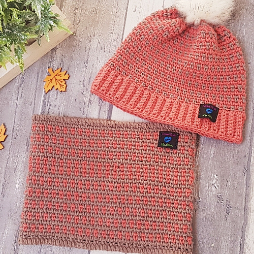 Mossy Beanie & Cowl photo 3