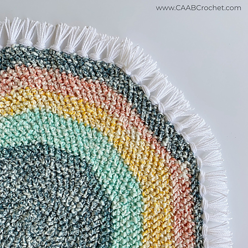 Ravelry Herringbone Circle Placemat pattern by Esther Thompson