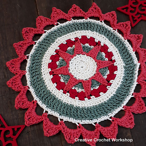 Christmas Sun Star Doily photo 1