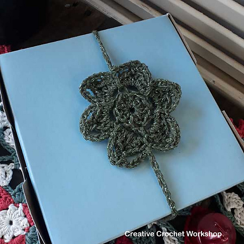 Sparkly Flower Snowflake photo 2