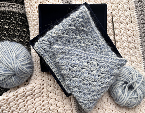 BRICOLAGE Cardigan, Sweater & Scarf photo 5