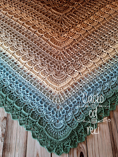 Makeda shawl