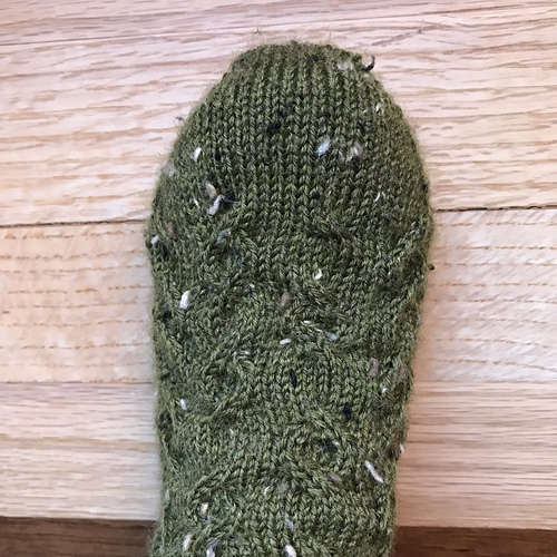 Ravelry Pickle Socks pattern by Yarn Treats