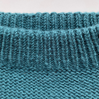 Inner seam of folded collar
