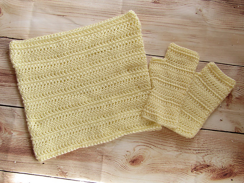 Nikki Cowl & Fingerless Gloves photo 1