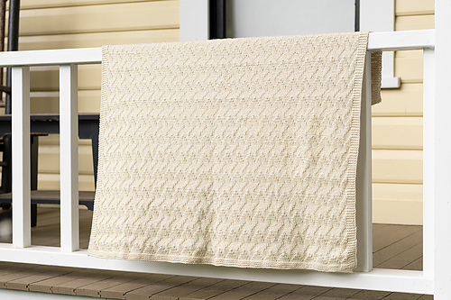 Chevron Crème Stroller Blanket