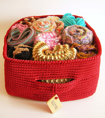 Bicolor basket photo 4