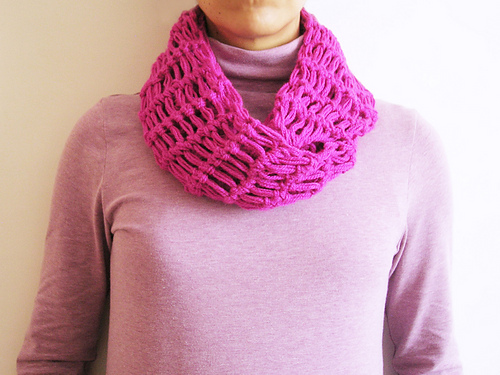Infinity Cowl photo 4