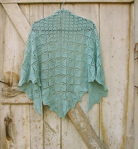 Bella Botanica Shawl photo 2