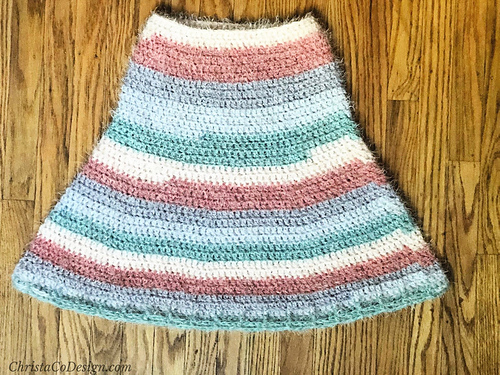 Latte Capelet Cowl photo 5