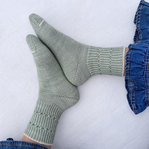 Petticoat Socks