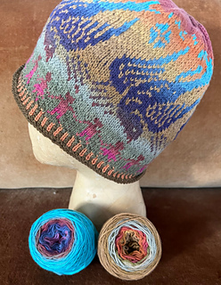 Shelby Bird Hat in
Shelby Blues and Greens color way: long run baby cakes