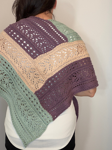 Knit Iris Shawl