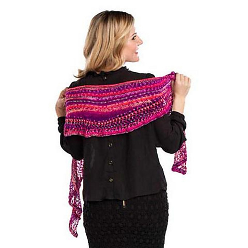 Twist and Twirl Shawlette photo 1