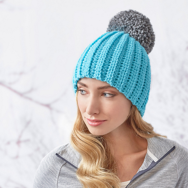 ribbed hat with pom pom