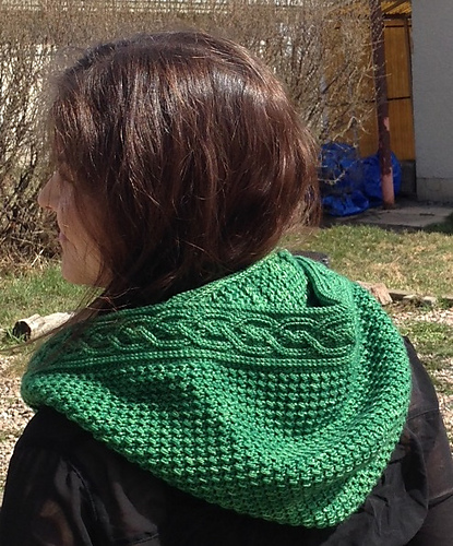 Litt Røds Infinity Lue - CleverCrochette