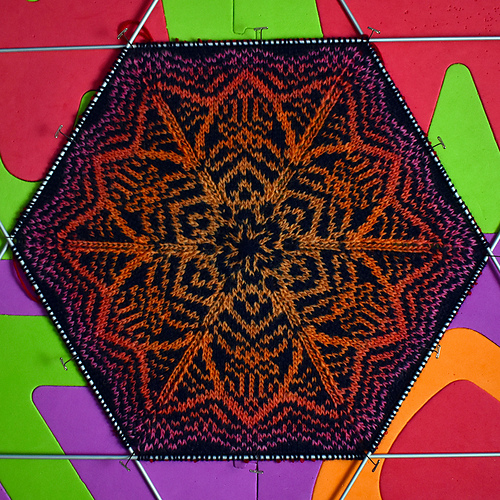 Ravelry Kaleidoscope Hexagons pattern by Earl Price
