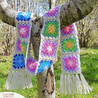 Granny Square Scarf (Crochet) - Version 4 – Lion Brand Yarn