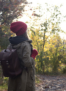 Ravelry: Quinconce Hat pattern by Elizabeth Brassard