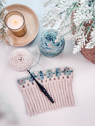 Diamond Granny Stitch Crochet Hat photo 8