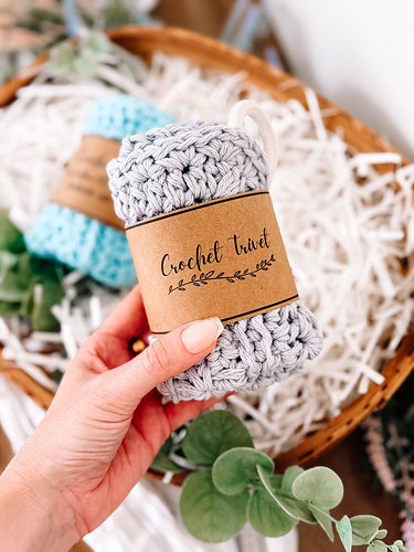 Petal Loop Stitch Trivet