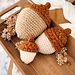 Wheat Stitch Acorns pattern
