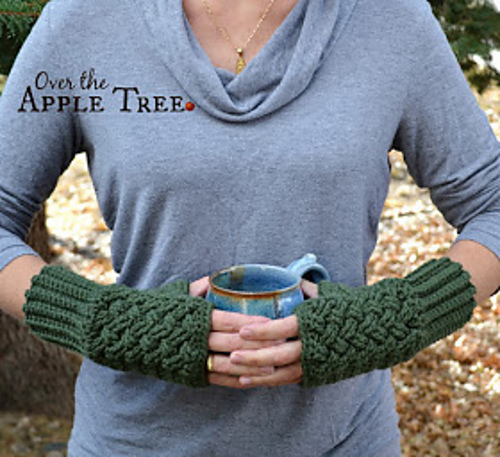 Celtic Weave Fingerless Gloves photo 2