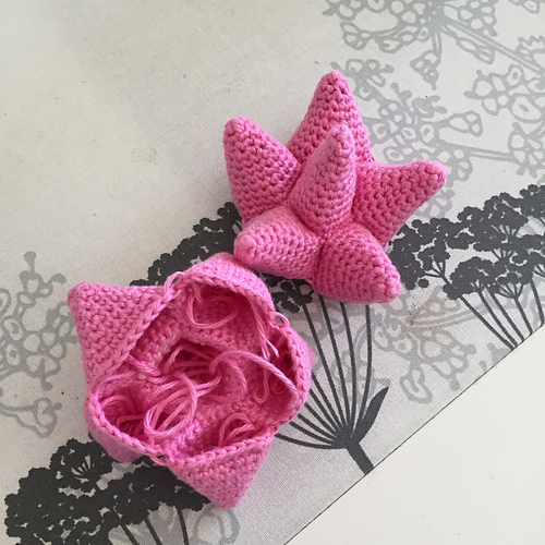 Ravelry: Star-rattle / Stjerne-rangle - Small pattern by CraftsyMamaBear
