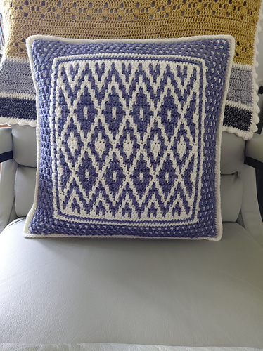 Sapphire Cushion